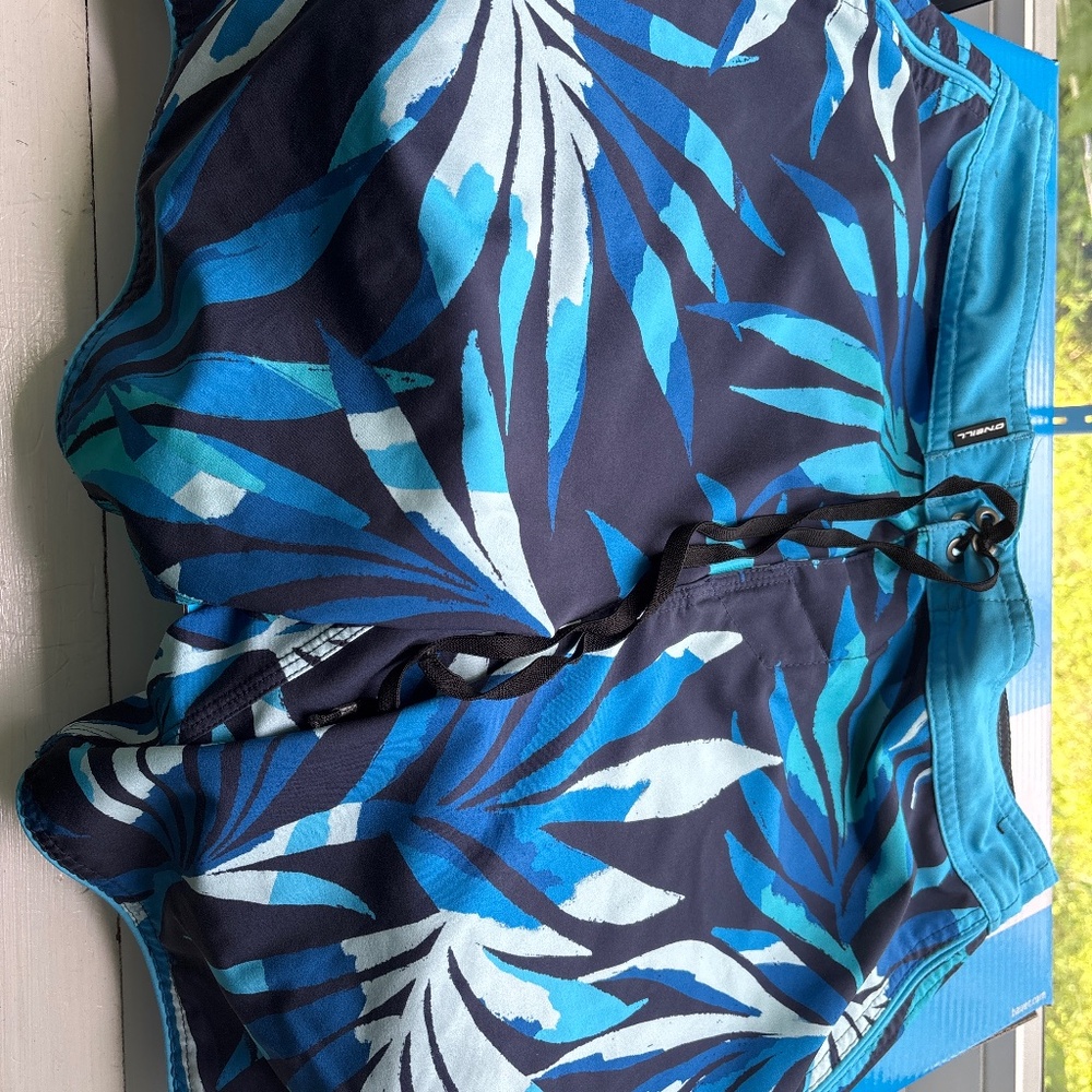 Swim shorts